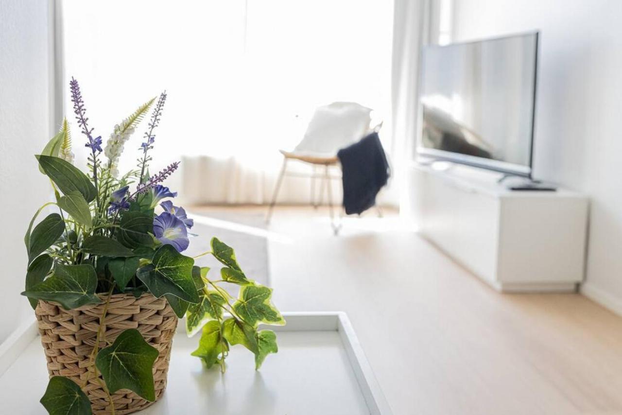 Apartment Sleepwell, Leppaevaara, 71M2 With Private Sauna Espoo Bagian luar foto